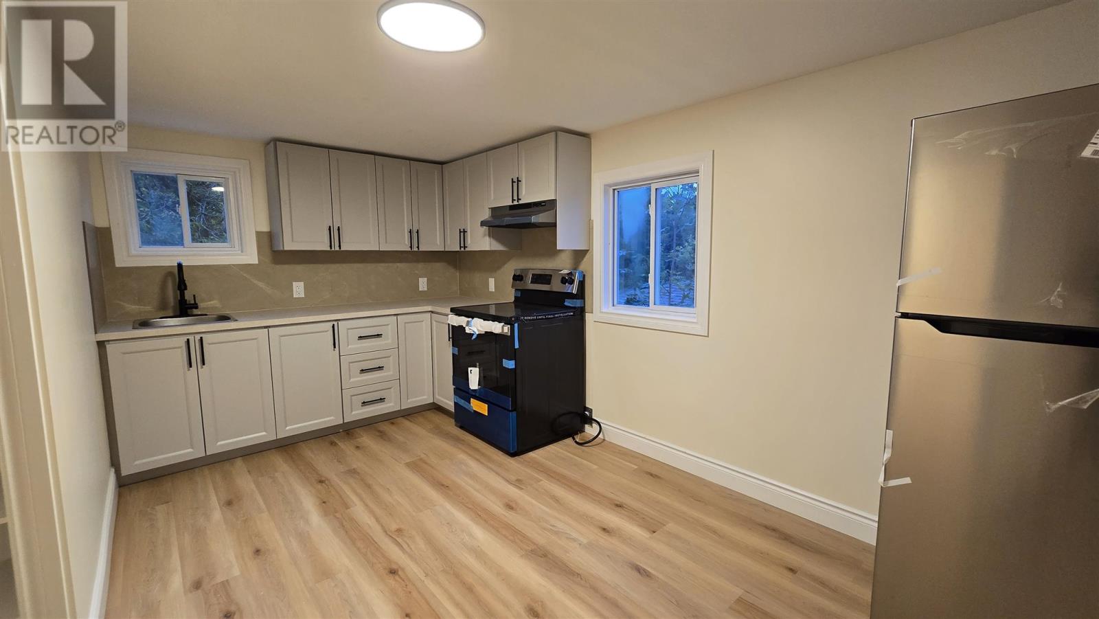 42 Knox Ave, Sault Ste. Marie, Ontario  P6B 3X9 - Photo 23 - SM252750