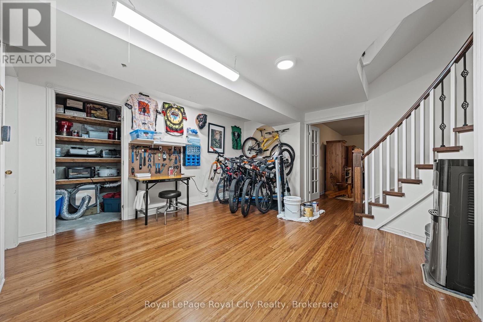 35 Monticello Crescent, Guelph, Ontario  N1G 2M1 - Photo 41 - X12456525