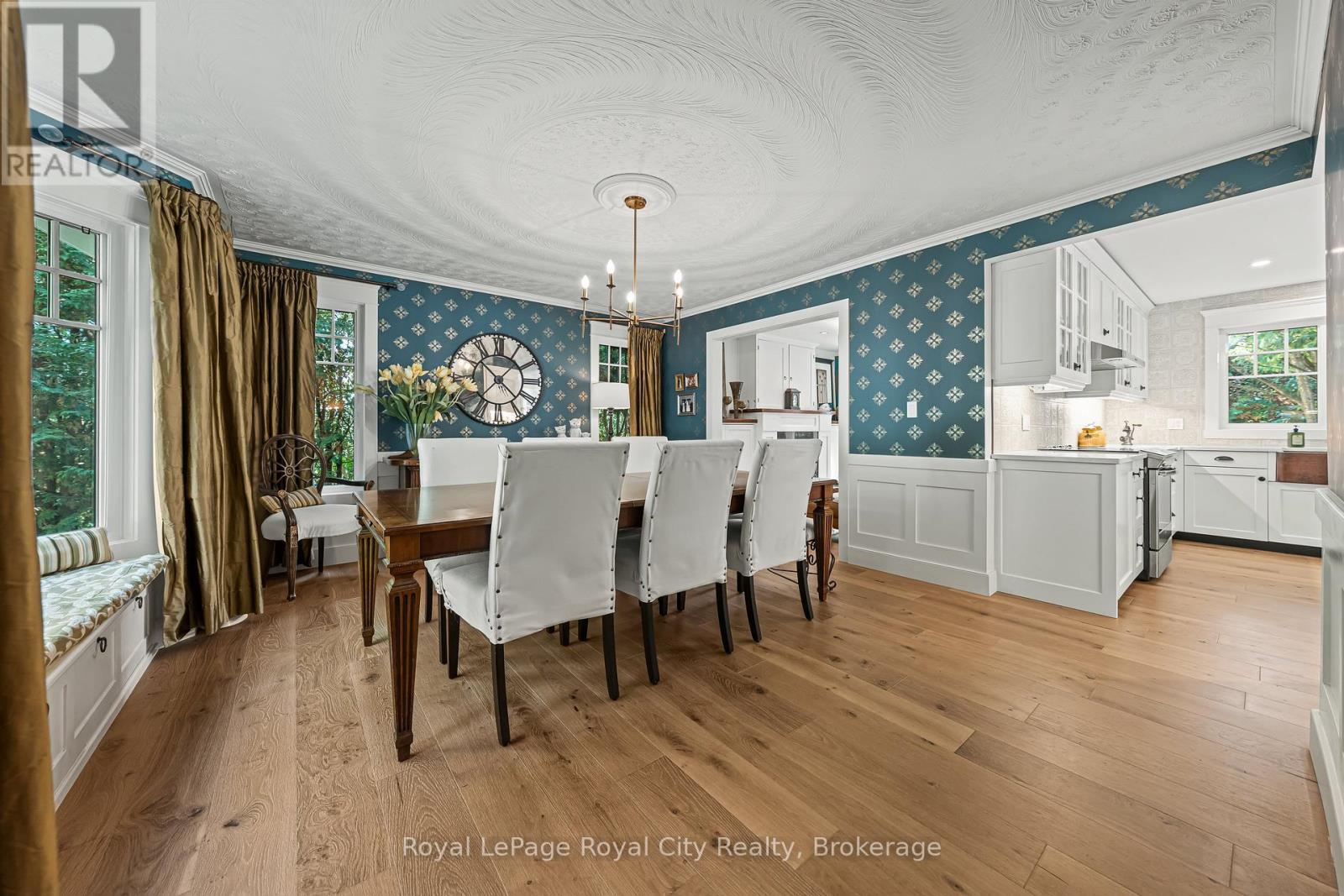 35 Monticello Crescent, Guelph, Ontario  N1G 2M1 - Photo 5 - X12456525