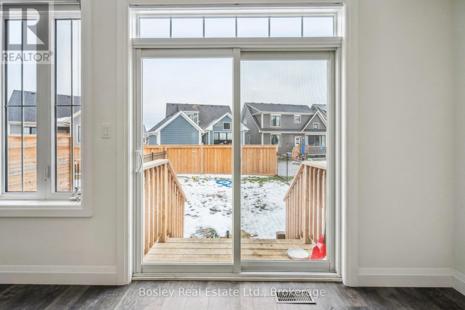 213 Yellow Birch Crescent, Blue Mountains, Ontario  L9Y 0R4 - Photo 13 - X12456533