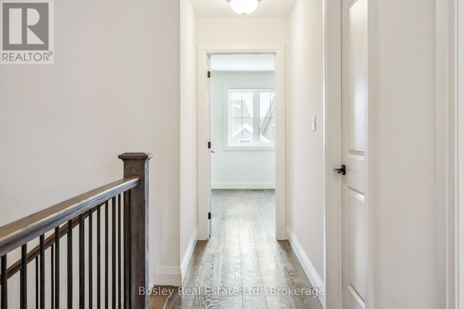 213 Yellow Birch Crescent, Blue Mountains, Ontario  L9Y 0R4 - Photo 16 - X12456533