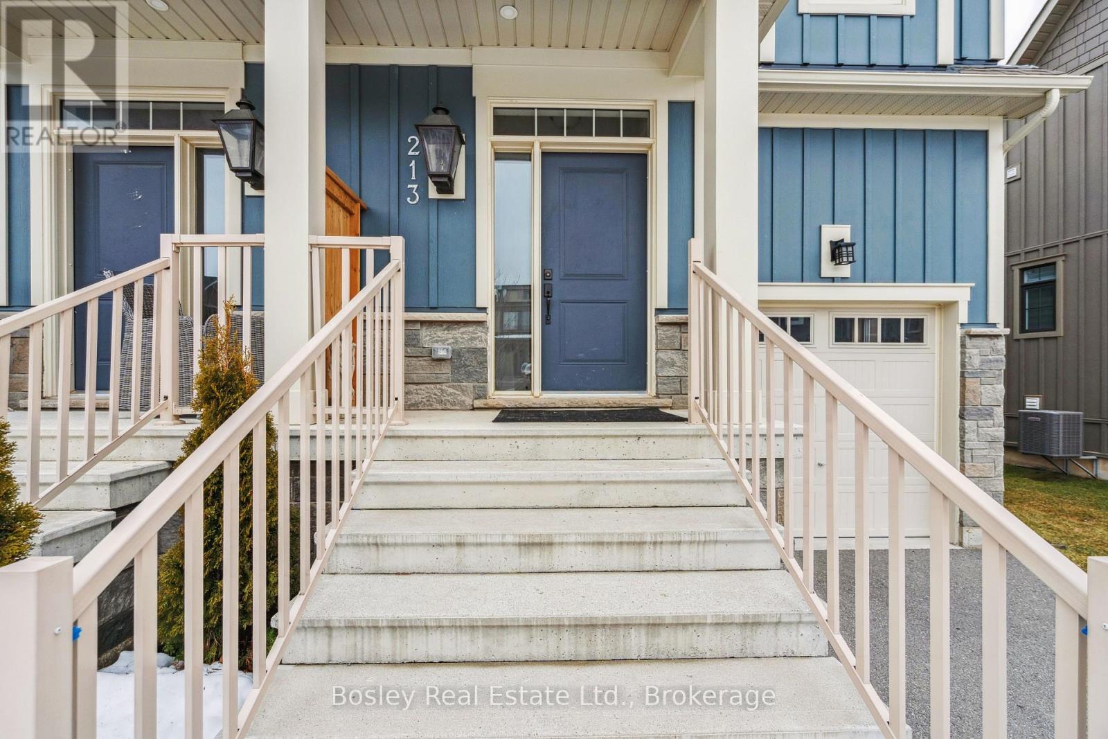 213 Yellow Birch Crescent, Blue Mountains, Ontario  L9Y 0R4 - Photo 3 - X12456533