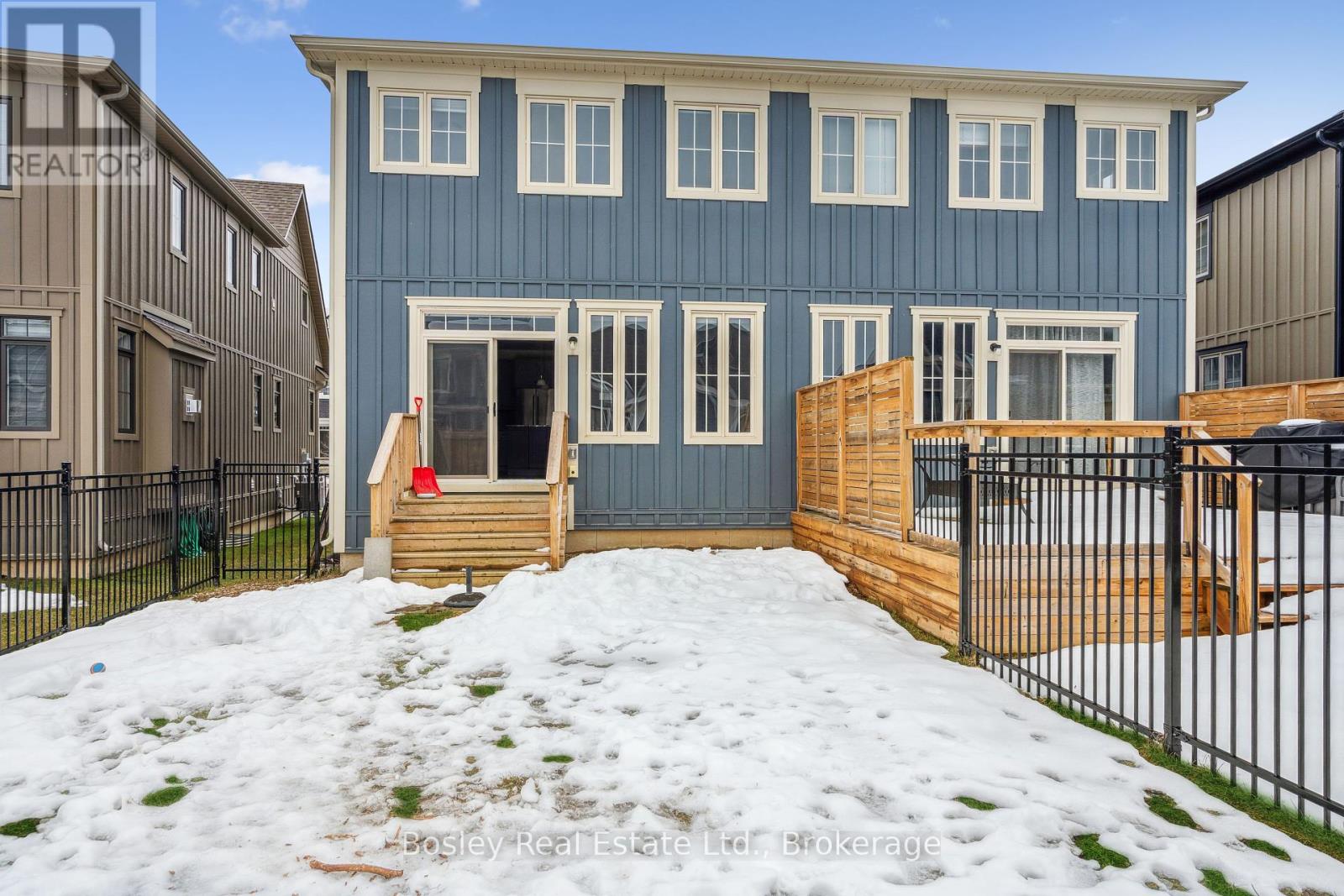 213 Yellow Birch Crescent, Blue Mountains, Ontario  L9Y 0R4 - Photo 35 - X12456533