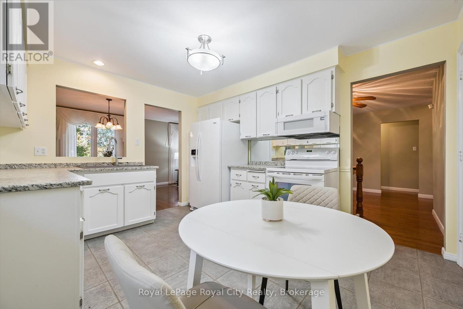 75 Shadybrook Crescent, Guelph, Ontario  N1G 3H6 - Photo 21 - X12456537