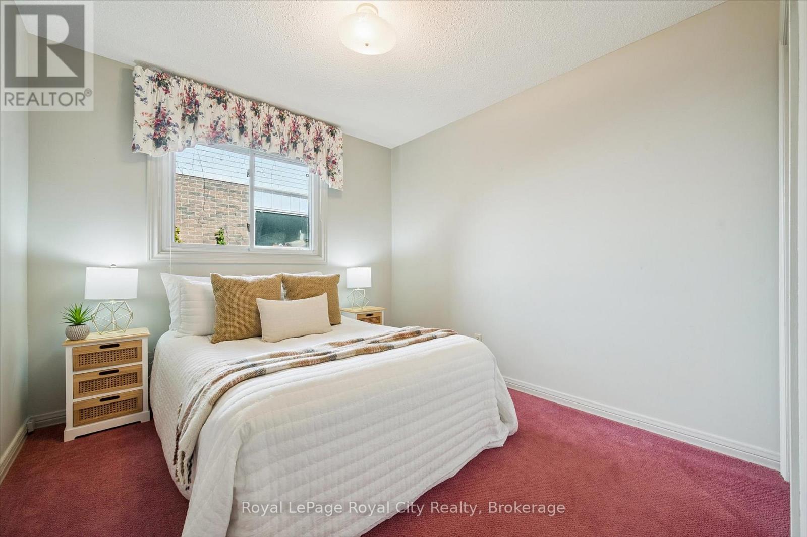 75 Shadybrook Crescent, Guelph, Ontario  N1G 3H6 - Photo 25 - X12456537