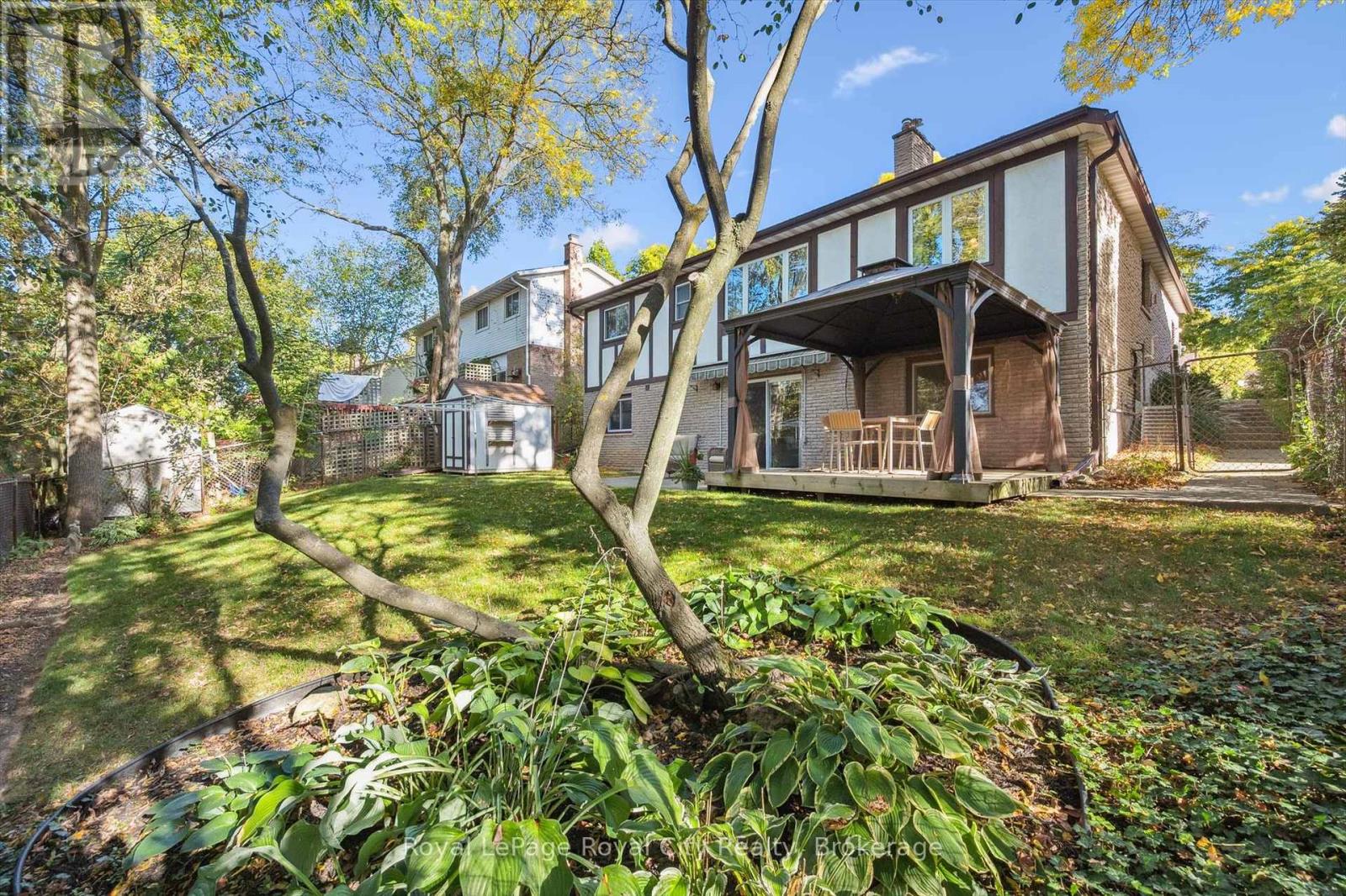 75 Shadybrook Crescent, Guelph, Ontario  N1G 3H6 - Photo 41 - X12456537