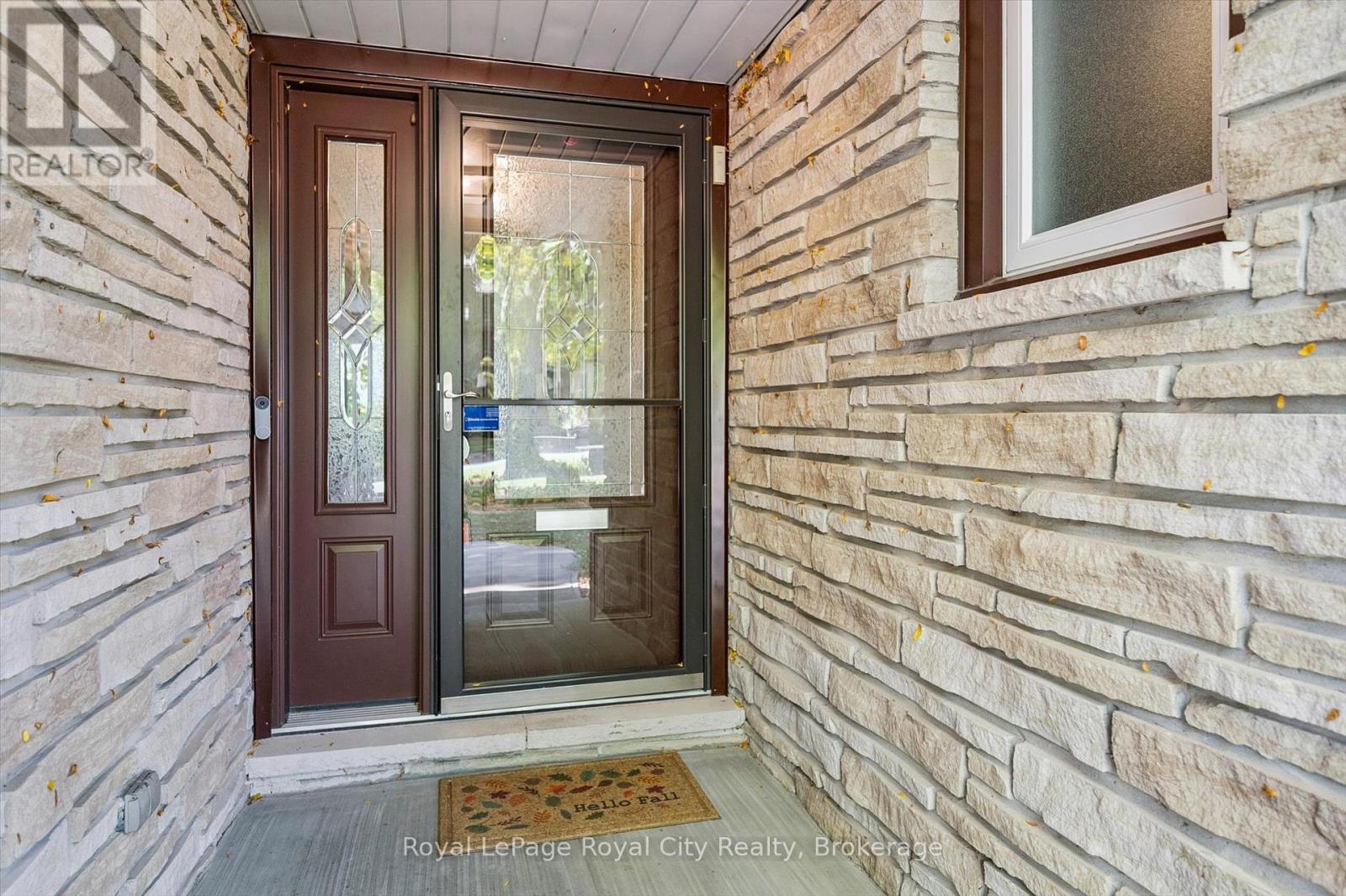 75 Shadybrook Crescent, Guelph, Ontario  N1G 3H6 - Photo 7 - X12456537