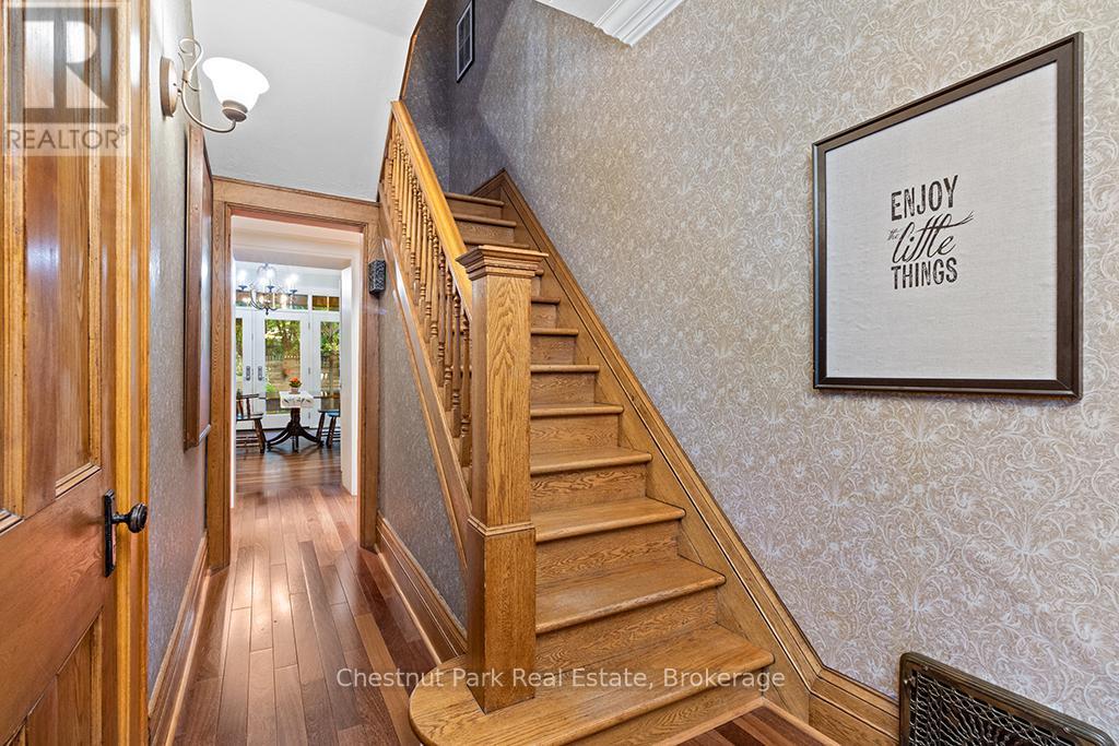 689 4th Avenue E, Owen Sound, Ontario  N4K 2N3 - Photo 27 - X12456546