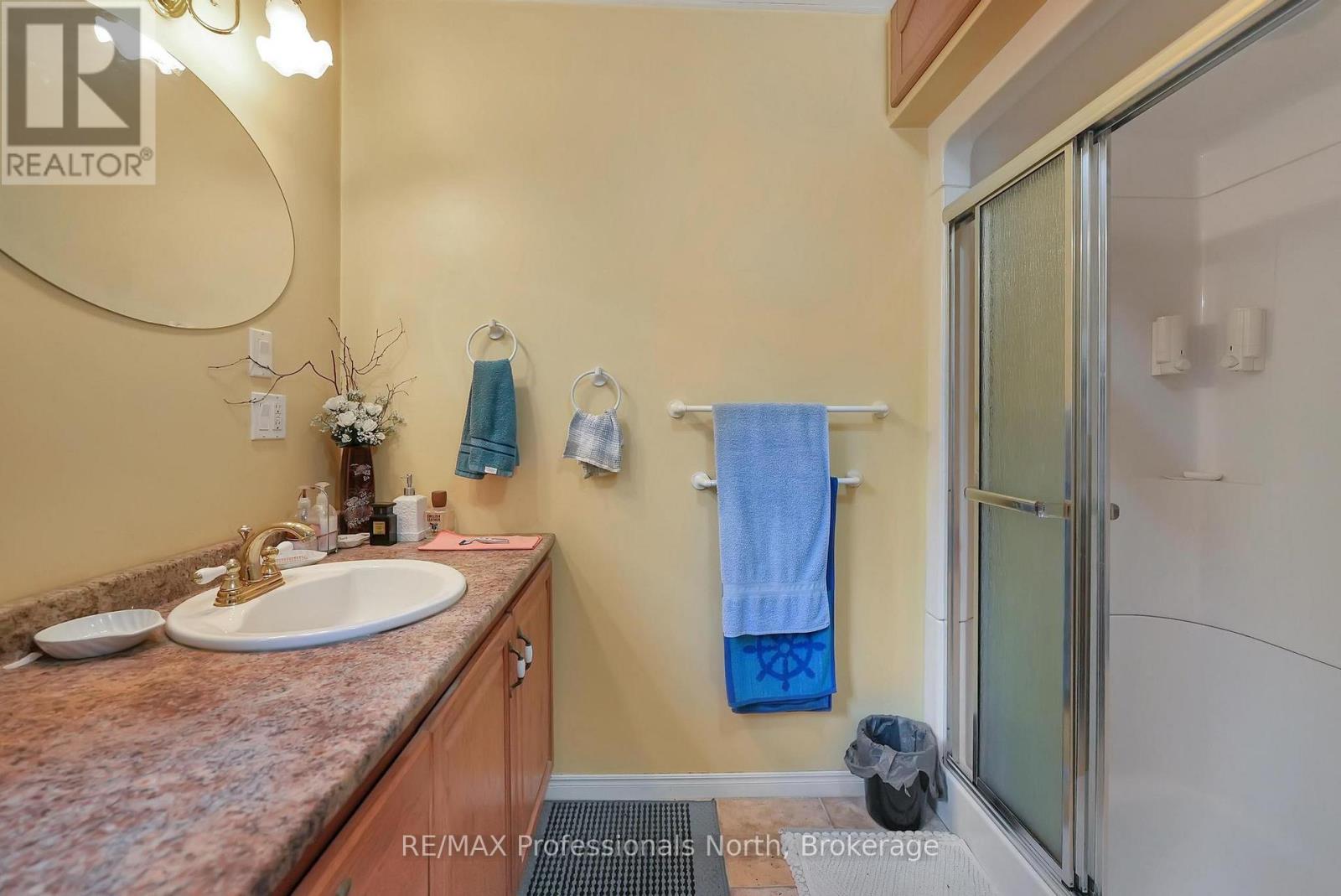1966 Bacon Road, Minden Hills (Snowdon), Ontario  K0M 2A1 - Photo 21 - X12456562