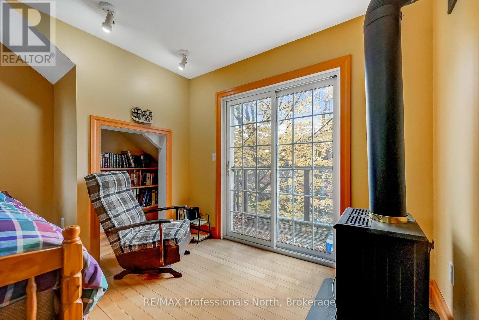 1966 Bacon Road, Minden Hills (Snowdon), Ontario  K0M 2A1 - Photo 24 - X12456562
