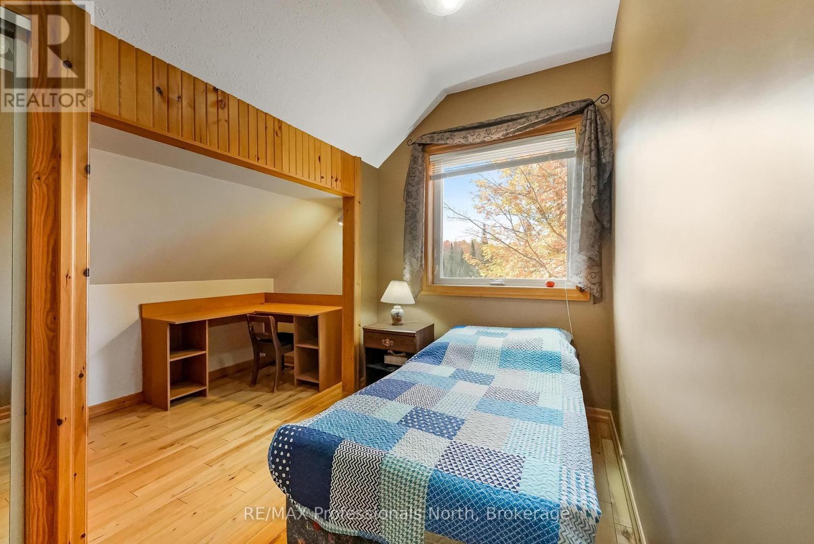 1966 Bacon Road, Minden Hills (Snowdon), Ontario  K0M 2A1 - Photo 27 - X12456562