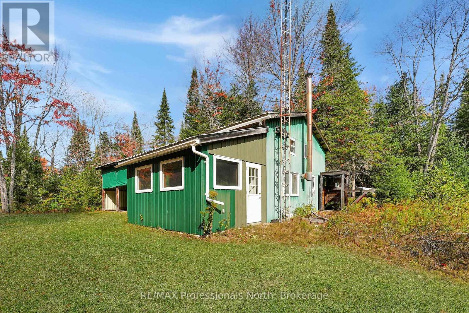 1966 Bacon Road, Minden Hills (Snowdon), Ontario  K0M 2A1 - Photo 46 - X12456562