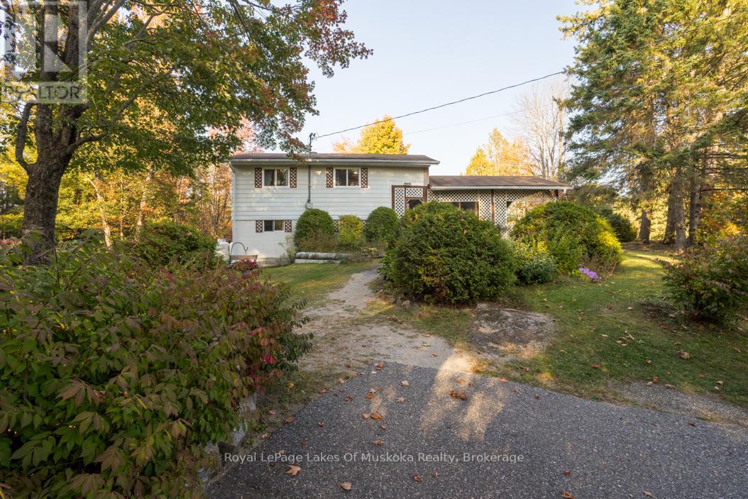 1397 Fraserburg Road, Bracebridge (Draper), Ontario  P1L 0A1 - Photo 10 - X12456579