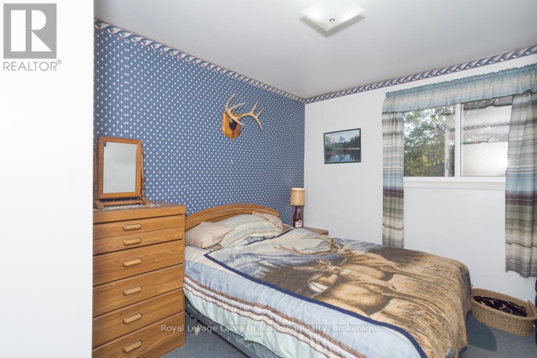 1397 Fraserburg Road, Bracebridge (Draper), Ontario  P1L 0A1 - Photo 24 - X12456579
