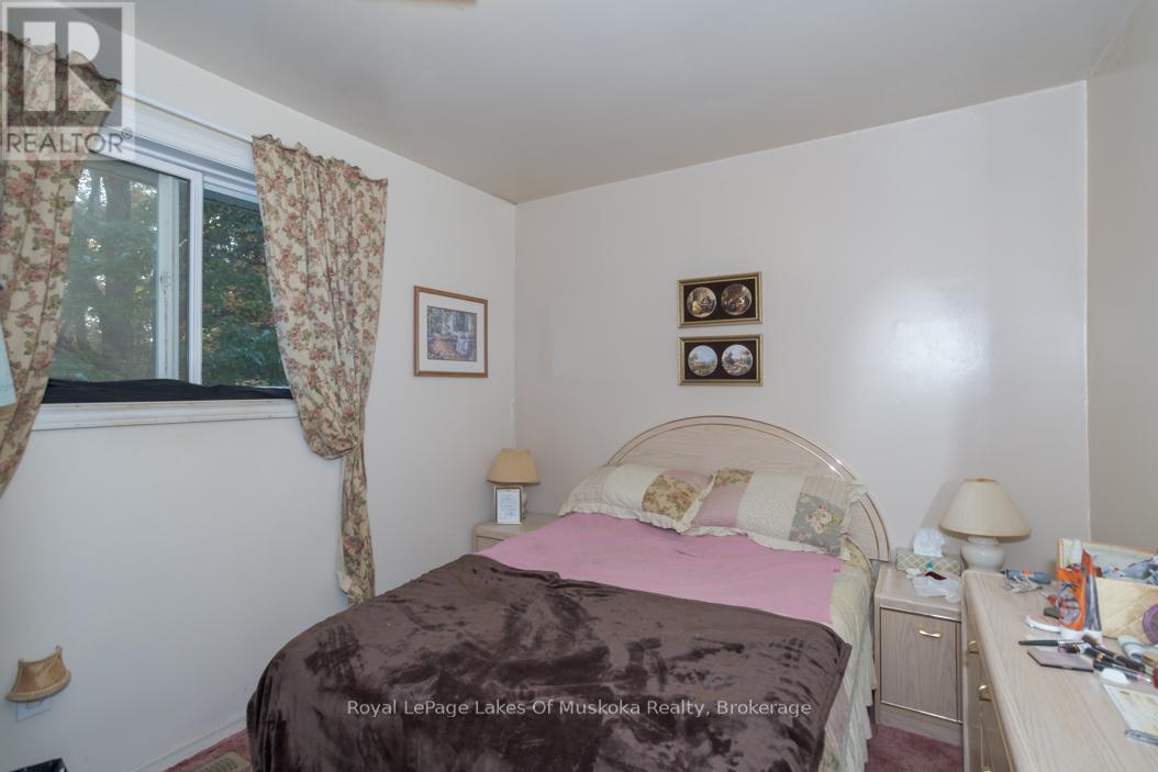 1397 Fraserburg Road, Bracebridge (Draper), Ontario  P1L 0A1 - Photo 25 - X12456579