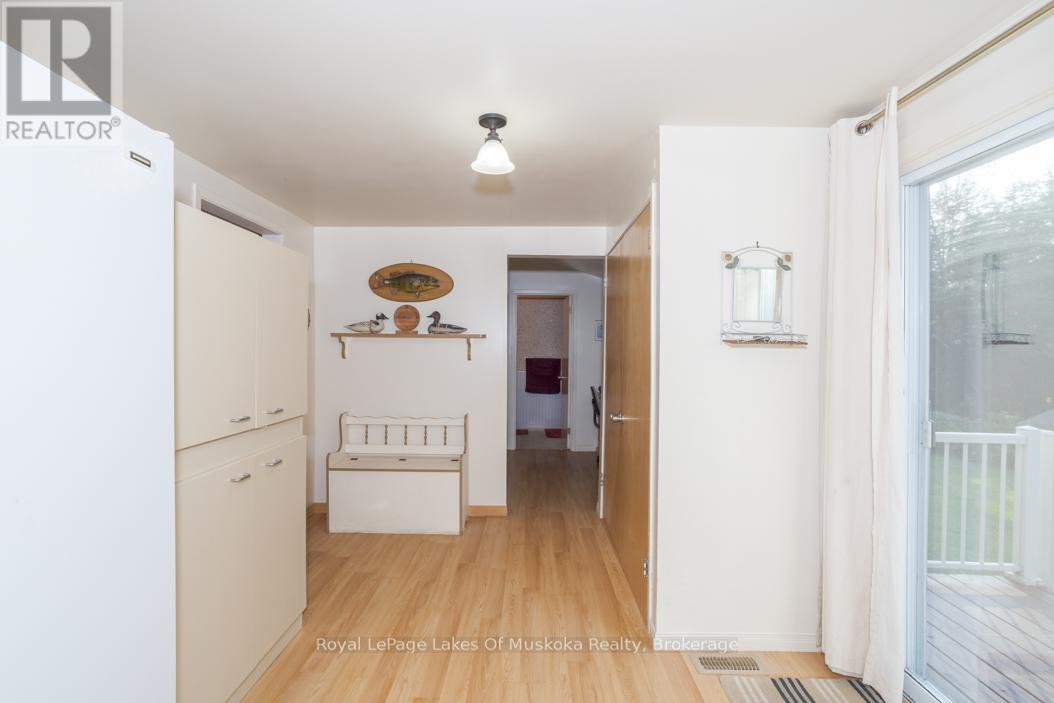 1397 Fraserburg Road, Bracebridge (Draper), Ontario  P1L 0A1 - Photo 27 - X12456579