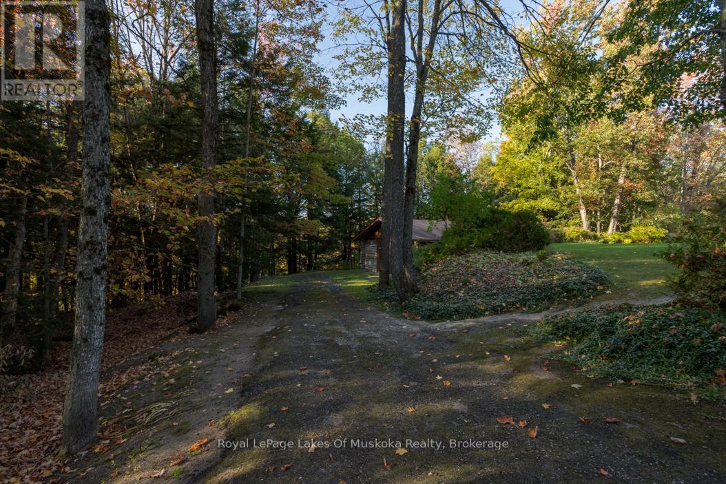 1397 Fraserburg Road, Bracebridge (Draper), Ontario  P1L 0A1 - Photo 37 - X12456579