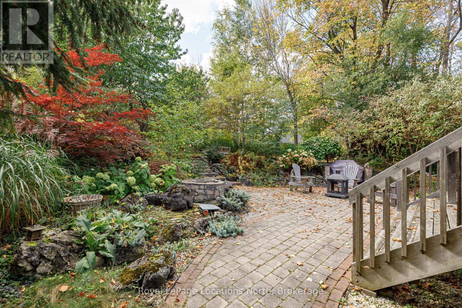 156 Sunset Boulevard, Blue Mountains, Ontario  N0H 2P0 - Photo 21 - X12456652