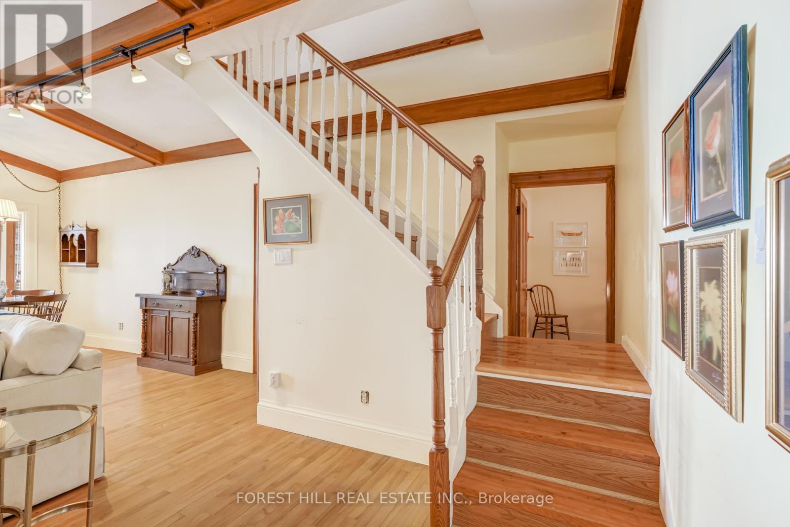 41 Sunnypoint Drive, Innisfil, Ontario  L9S 2X4 - Photo 10 - N12454899