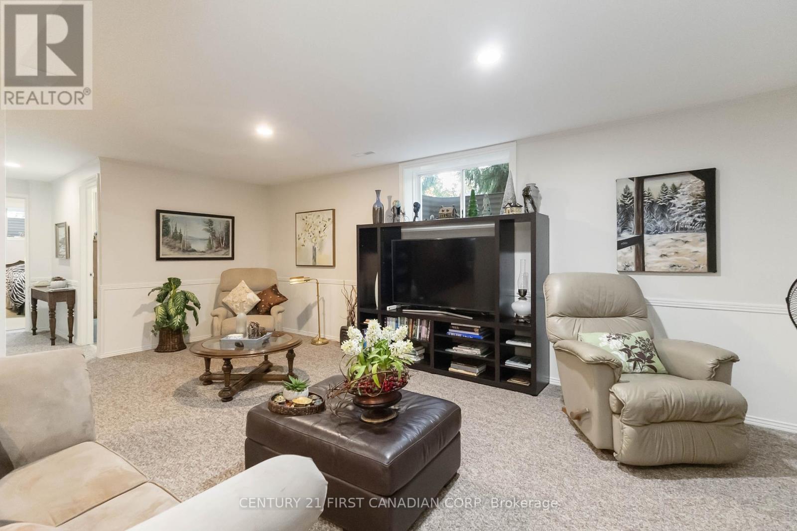 140 Mcgarrell Drive, London North (North R), Ontario  N6G 5J1 - Photo 42 - X12456574