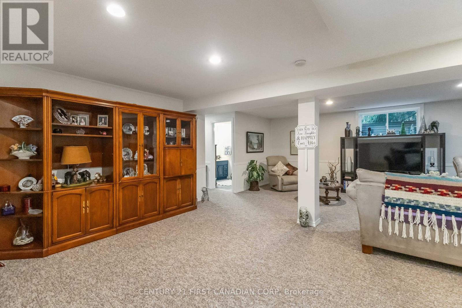 140 Mcgarrell Drive, London North (North R), Ontario  N6G 5J1 - Photo 43 - X12456574