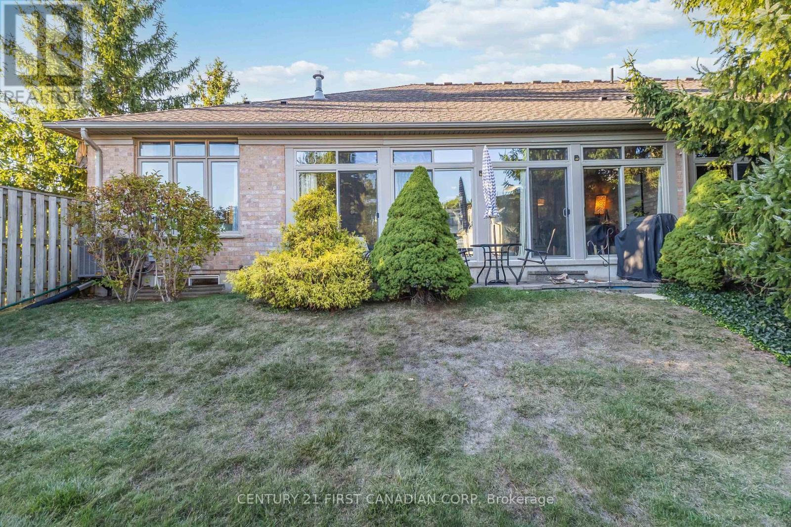 140 Mcgarrell Drive, London North (North R), Ontario  N6G 5J1 - Photo 48 - X12456574