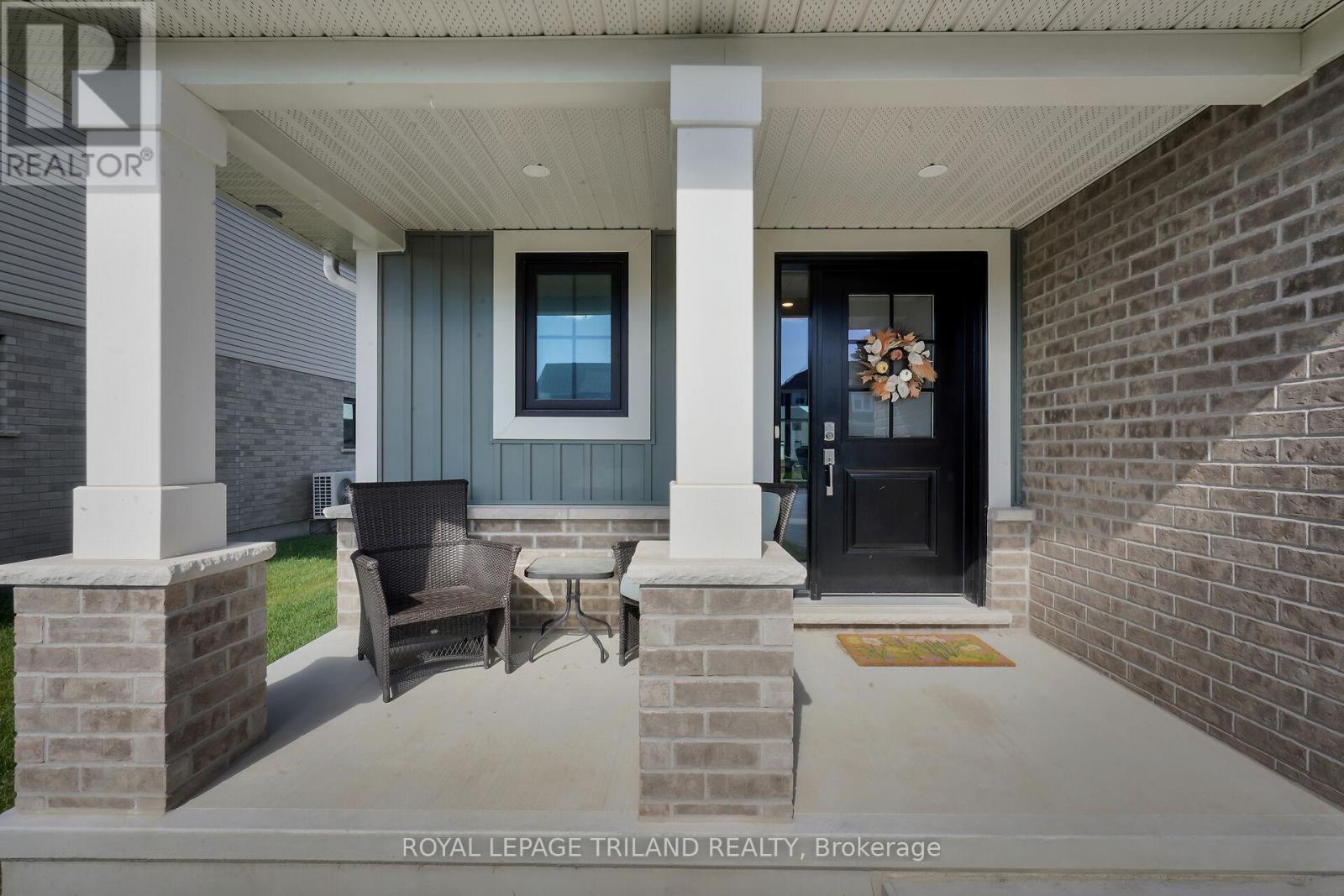 103 Empire Parkway, St. Thomas, Ontario  N6J 3K1 - Photo 4 - X12456577