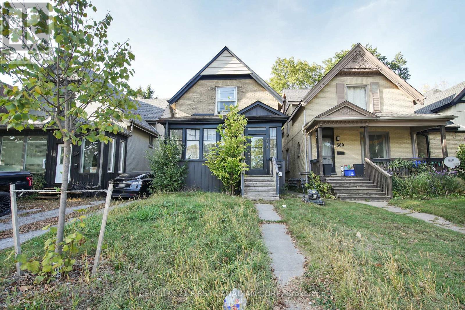 578 OXFORD STREET, London East, Ontario
