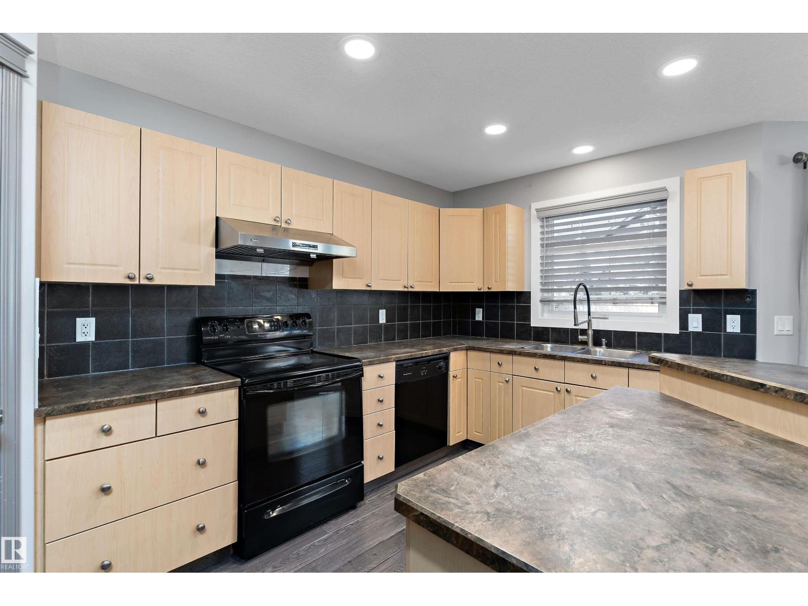 8736 178 Av Nw, Edmonton, Alberta  T5Z 0B8 - Photo 13 - E4461654