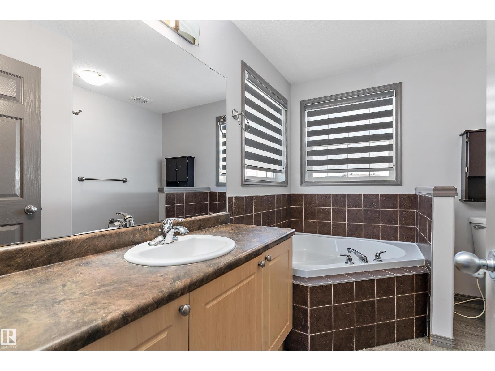 8736 178 Av Nw, Edmonton, Alberta  T5Z 0B8 - Photo 22 - E4461654