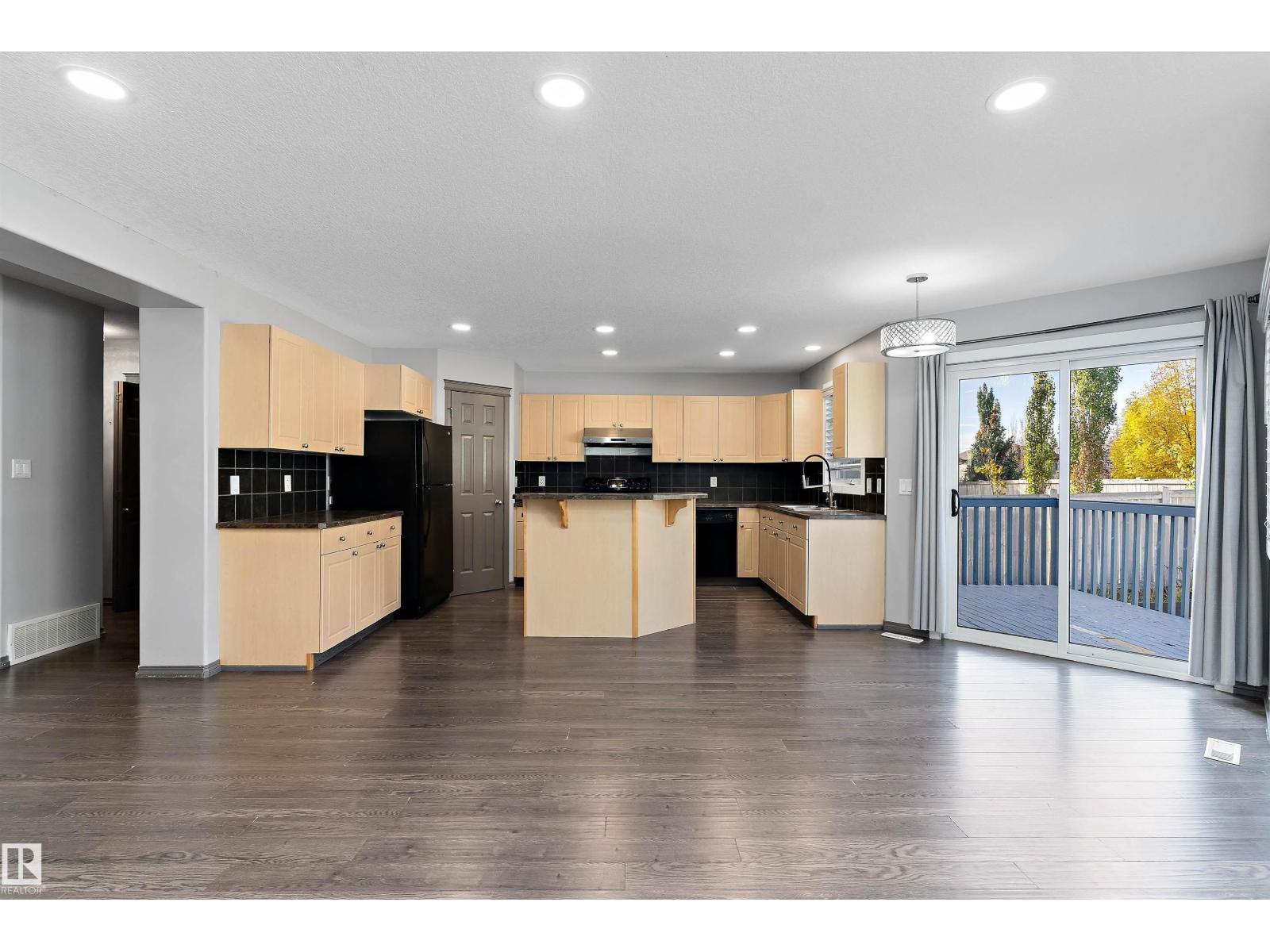 8736 178 Av Nw, Edmonton, Alberta  T5Z 0B8 - Photo 3 - E4461654