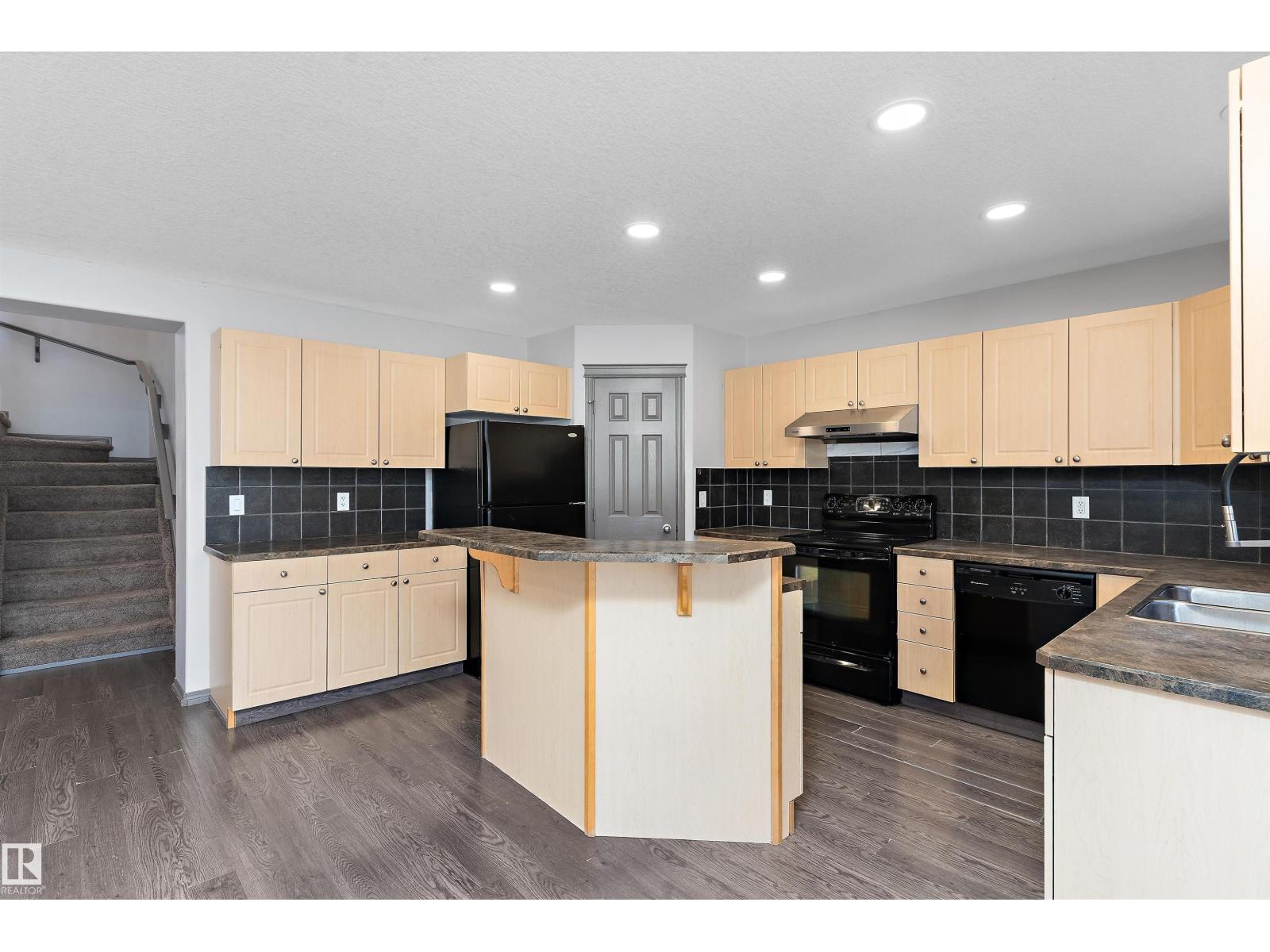 8736 178 Av Nw, Edmonton, Alberta  T5Z 0B8 - Photo 6 - E4461654