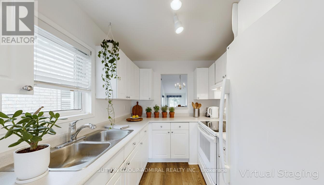 168 Green Briar Road, New Tecumseth, Ontario  L9R 1X9 - Photo 6 - N12456461