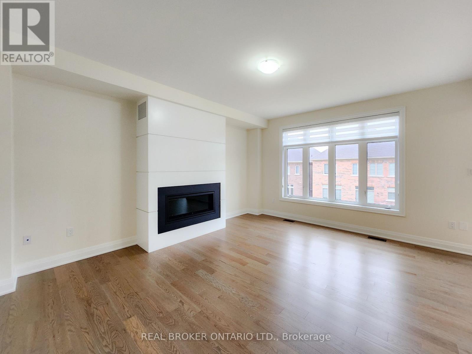 72 Kentledge Avenue, East Gwillimbury, Ontario  L9N 0V9 - Photo 10 - N12456483