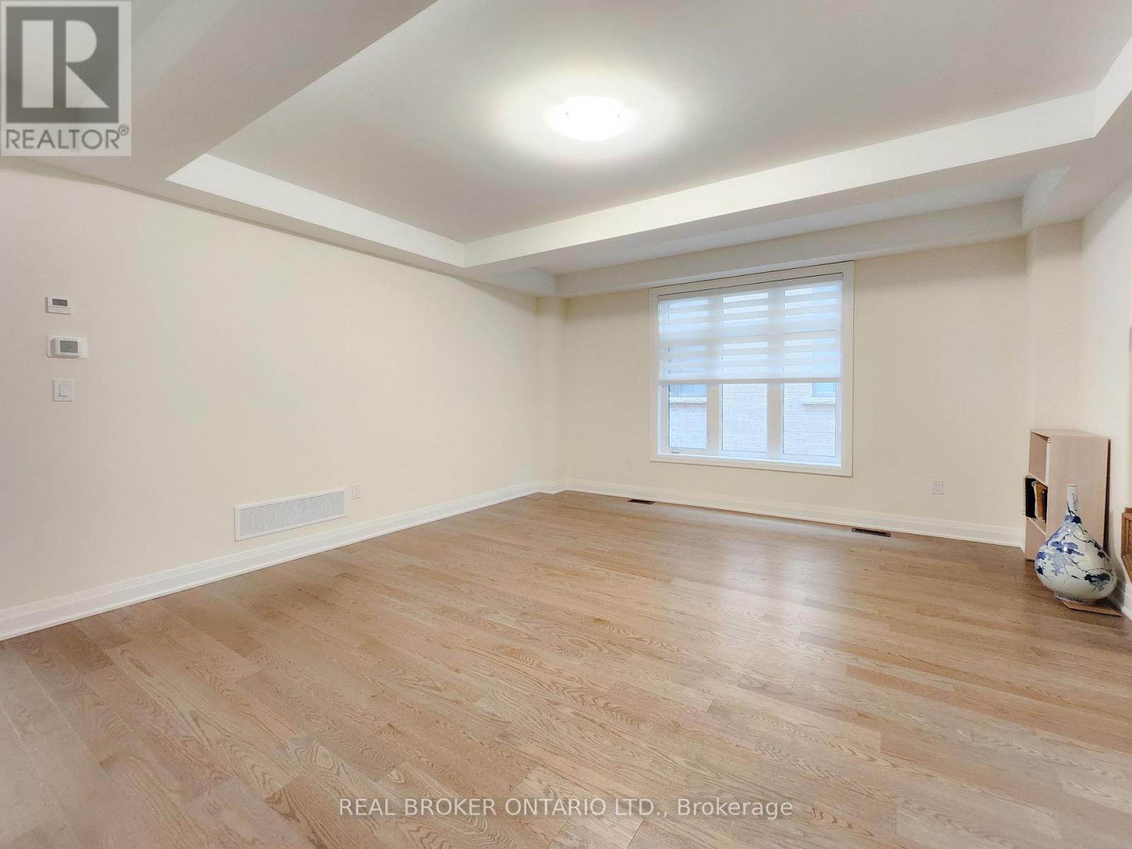 72 Kentledge Avenue, East Gwillimbury, Ontario  L9N 0V9 - Photo 12 - N12456483