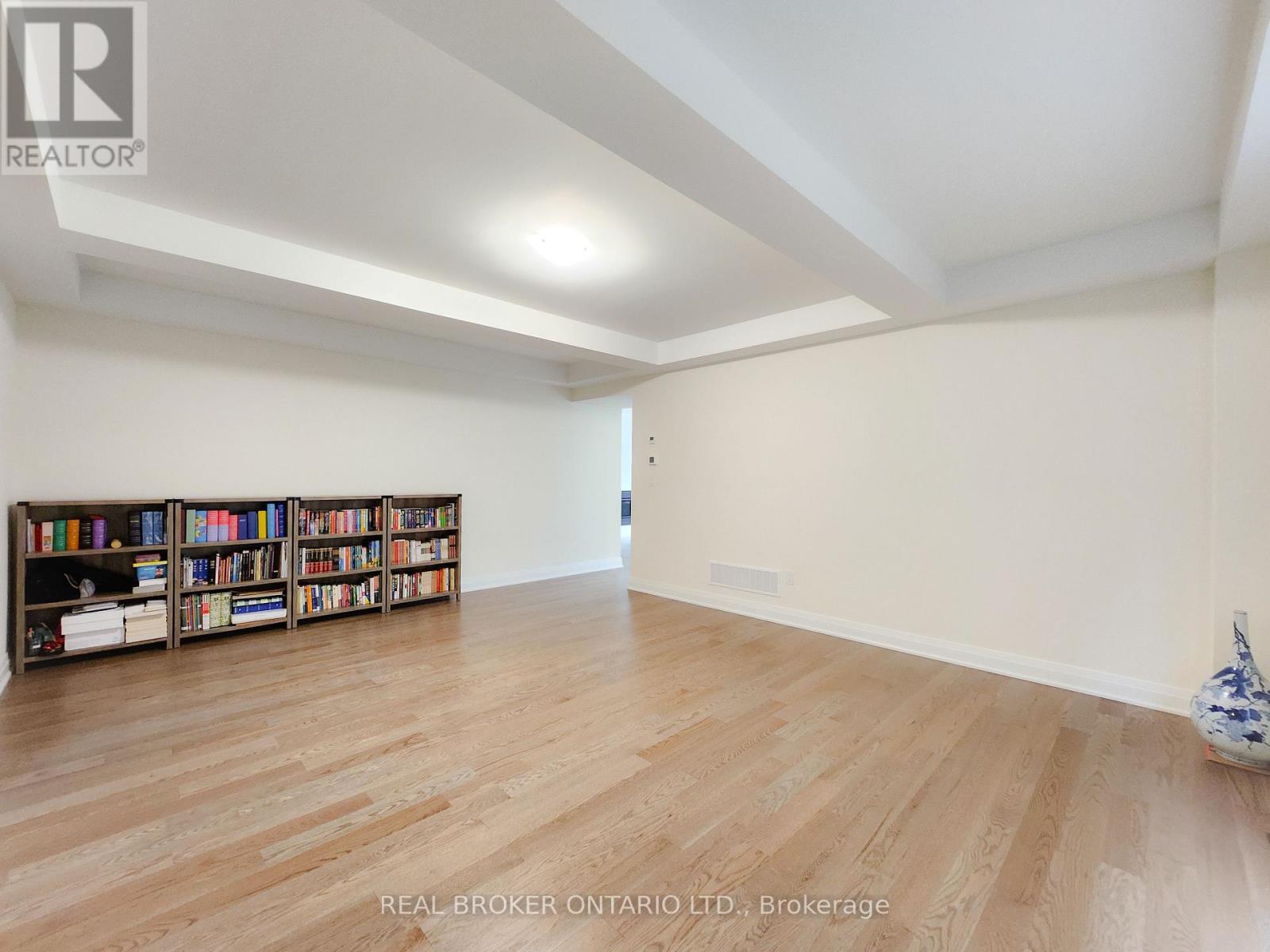 72 Kentledge Avenue, East Gwillimbury, Ontario  L9N 0V9 - Photo 13 - N12456483