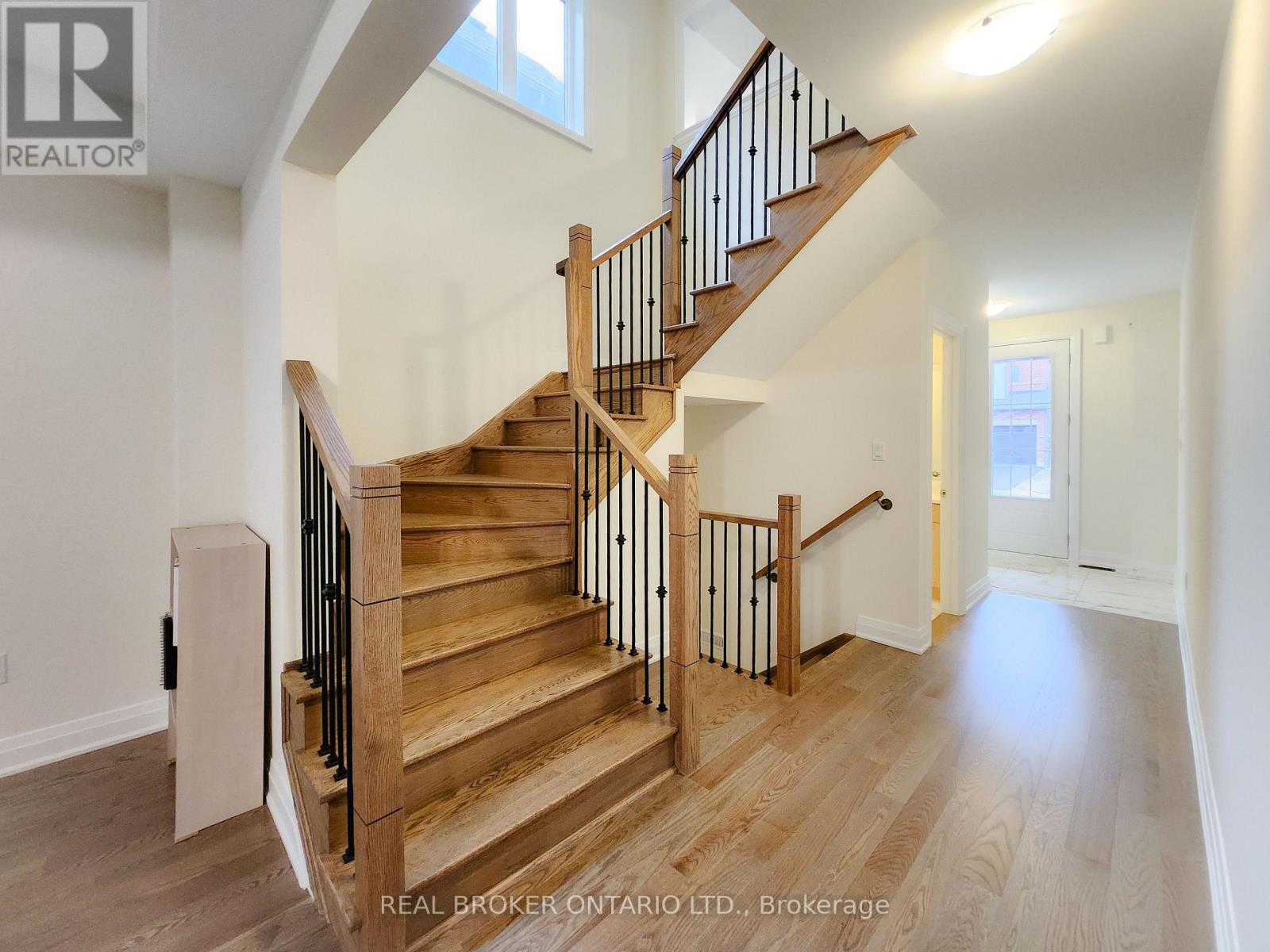 72 Kentledge Avenue, East Gwillimbury, Ontario  L9N 0V9 - Photo 15 - N12456483