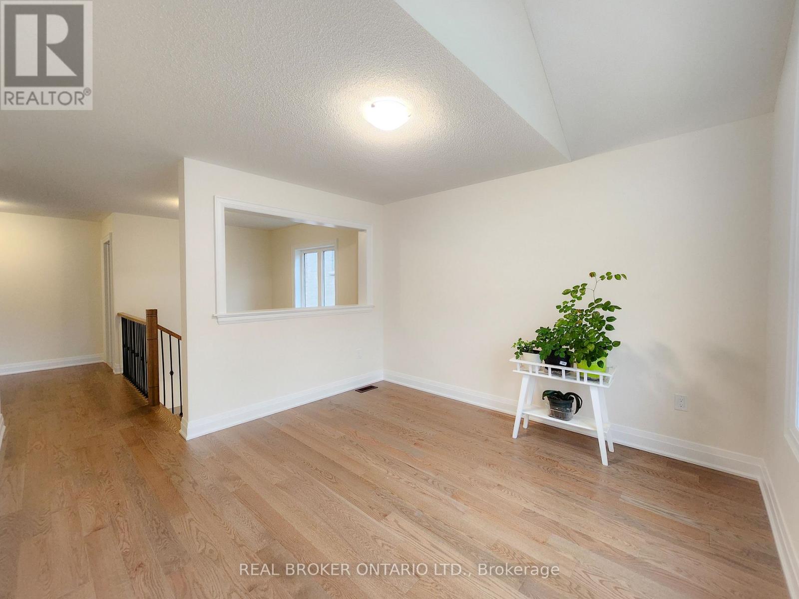 72 Kentledge Avenue, East Gwillimbury, Ontario  L9N 0V9 - Photo 17 - N12456483