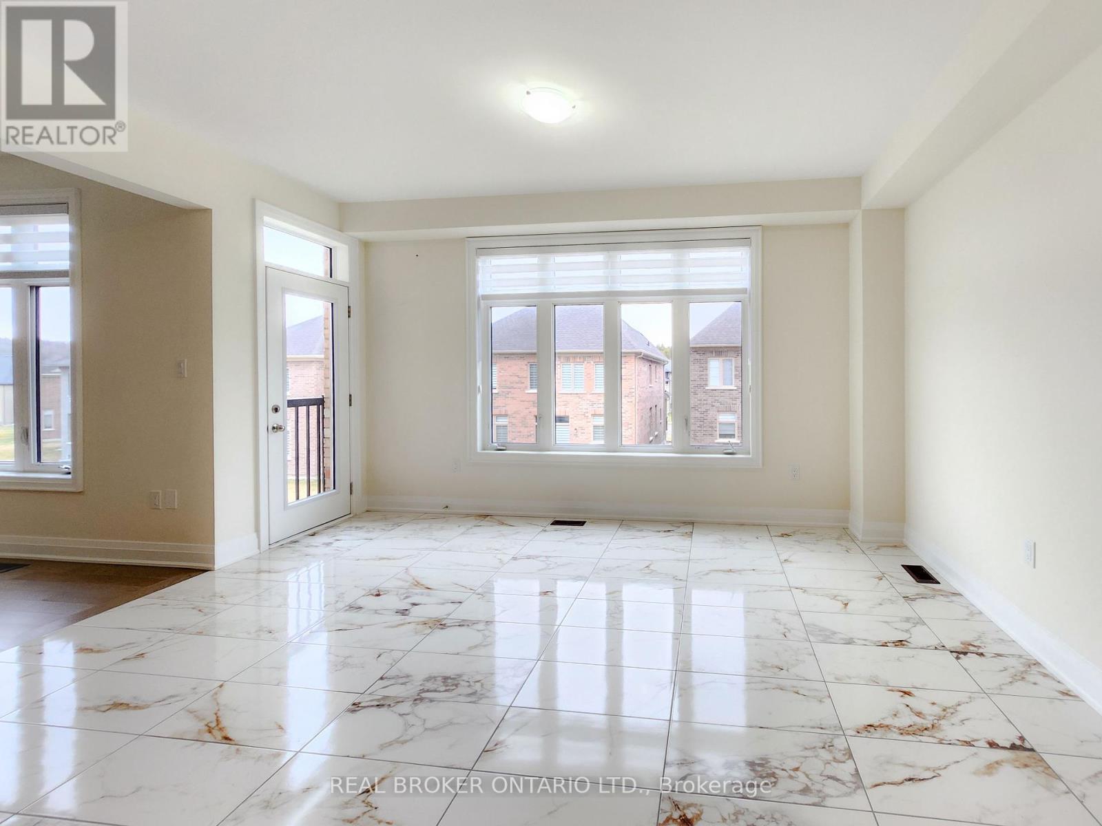 72 Kentledge Avenue, East Gwillimbury, Ontario  L9N 0V9 - Photo 8 - N12456483