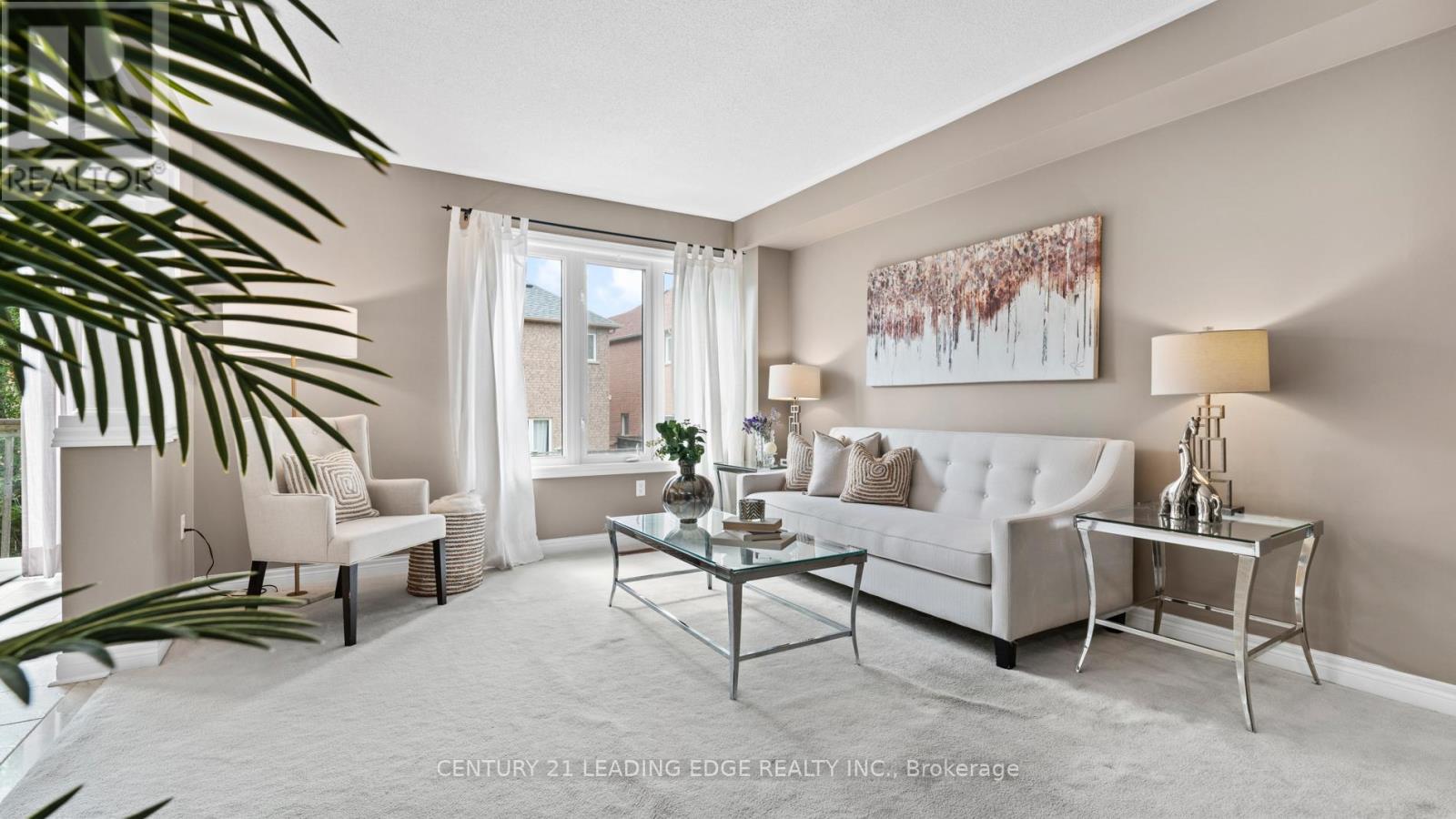38 William Grant Road, Markham, Ontario  L6E 1W3 - Photo 4 - N12456498