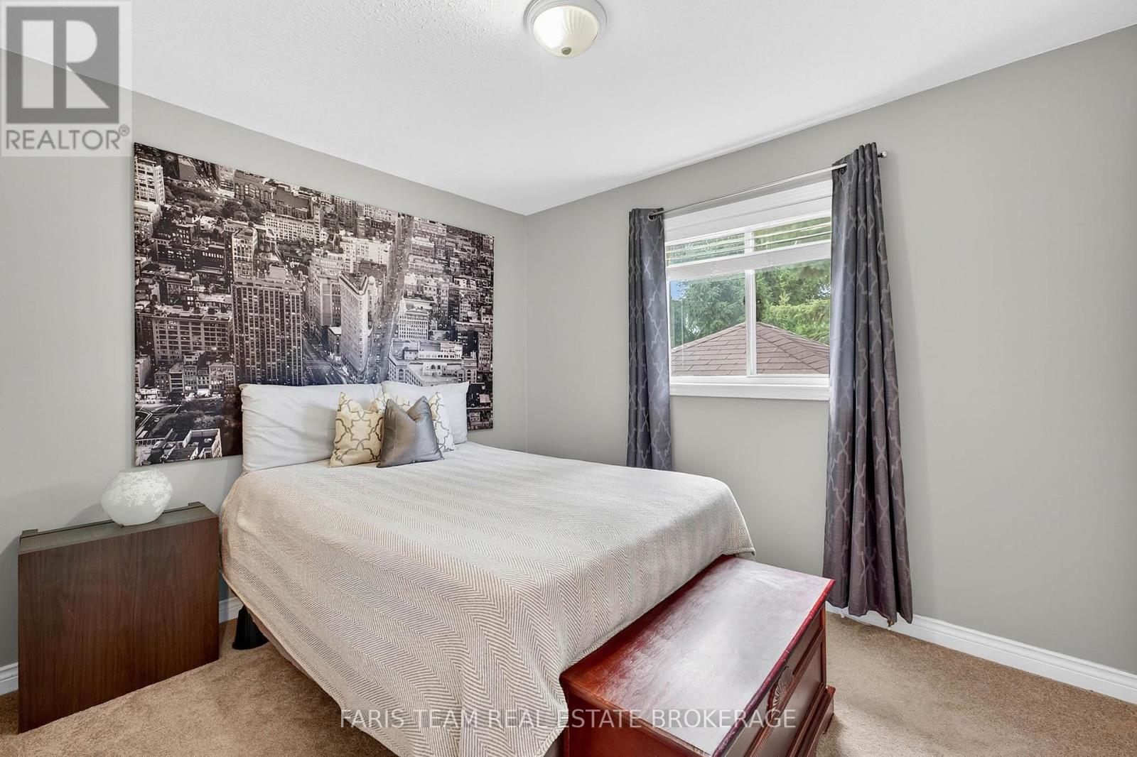 1 Touchette Drive, Barrie (Holly), Ontario  L4N 7L8 - Photo 22 - S12455041