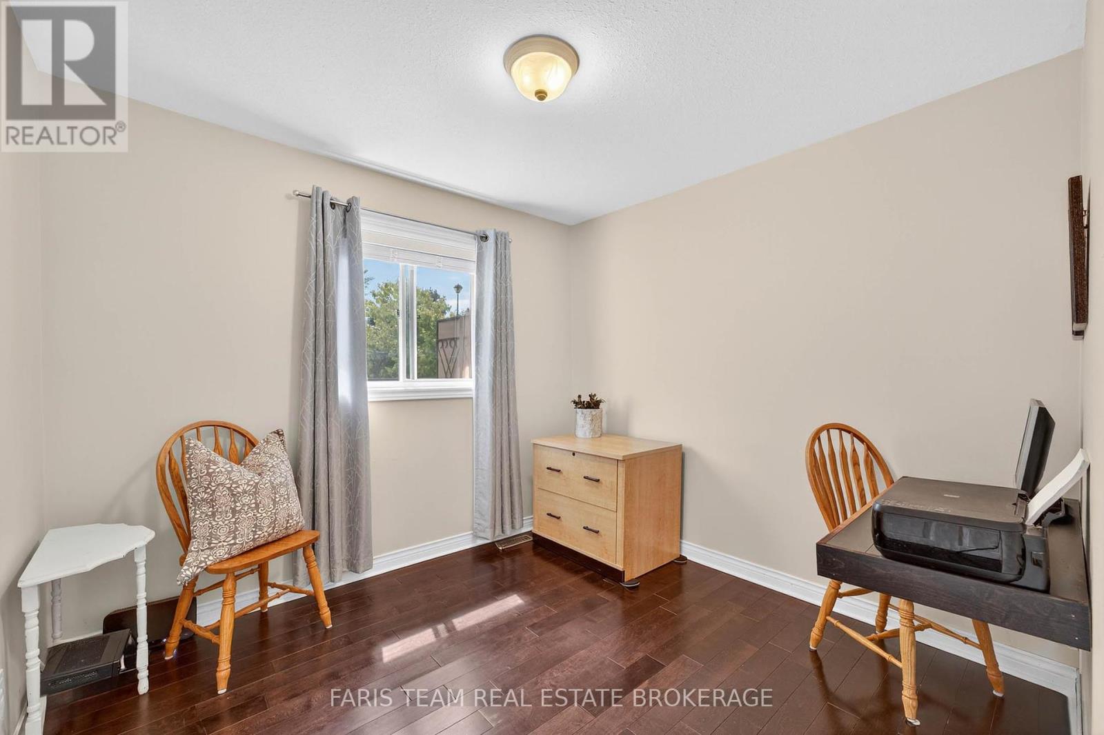 1 Touchette Drive, Barrie (Holly), Ontario  L4N 7L8 - Photo 23 - S12455041
