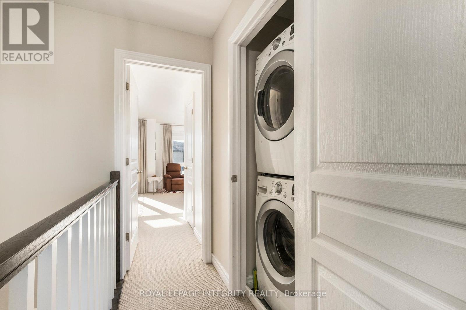96 Gooseberry Place, Ottawa, Ontario  K2J 5Z6 - Photo 11 - X12456544