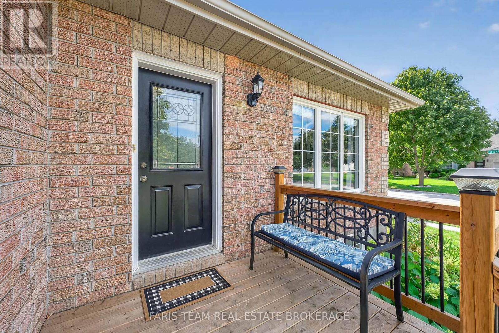 1 Touchette Drive, Barrie (Holly), Ontario  L4N 7L8 - Photo 6 - S12455041