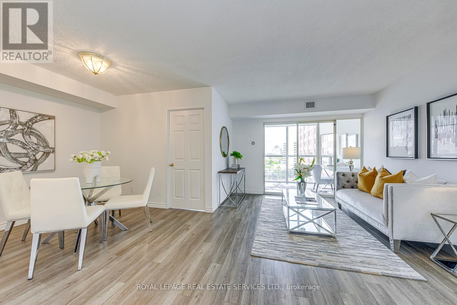 1008 - 265 Enfield Place, Mississauga, Ontario  L5B 3Y7 - Photo 11 - W12424933