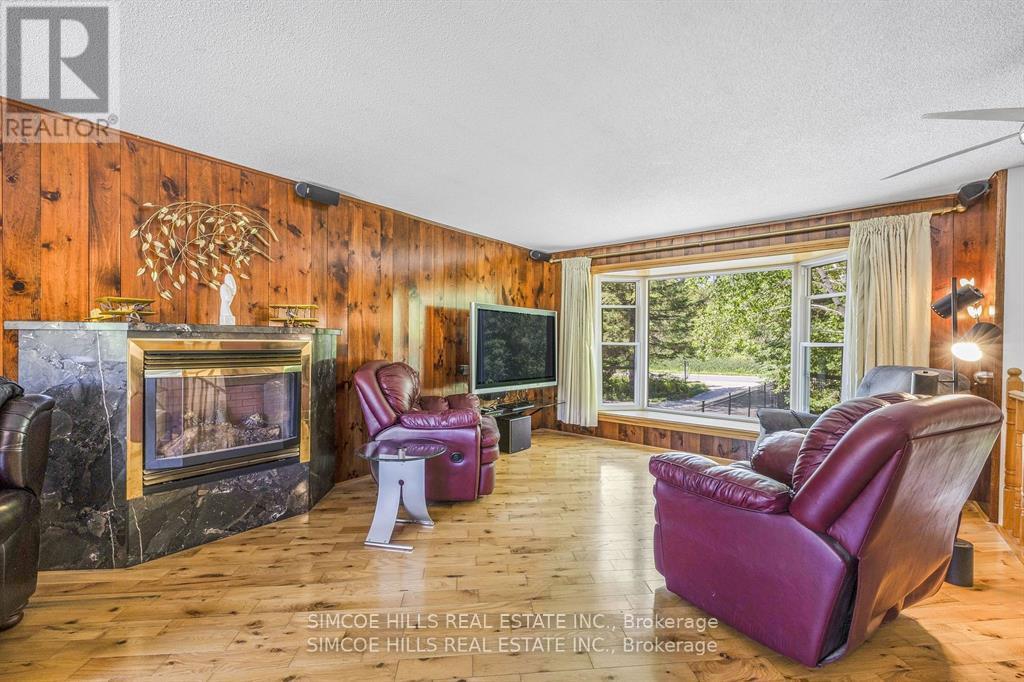 185 Medonte Sideroad 2 Road, Oro-Medonte, Ontario  L0K 1E0 - Photo 6 - S12456457
