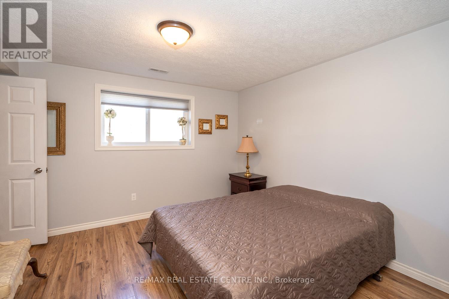 405 Minnie Street, North Huron, Ontario  N0G 2W0 - Photo 40 - X12115412