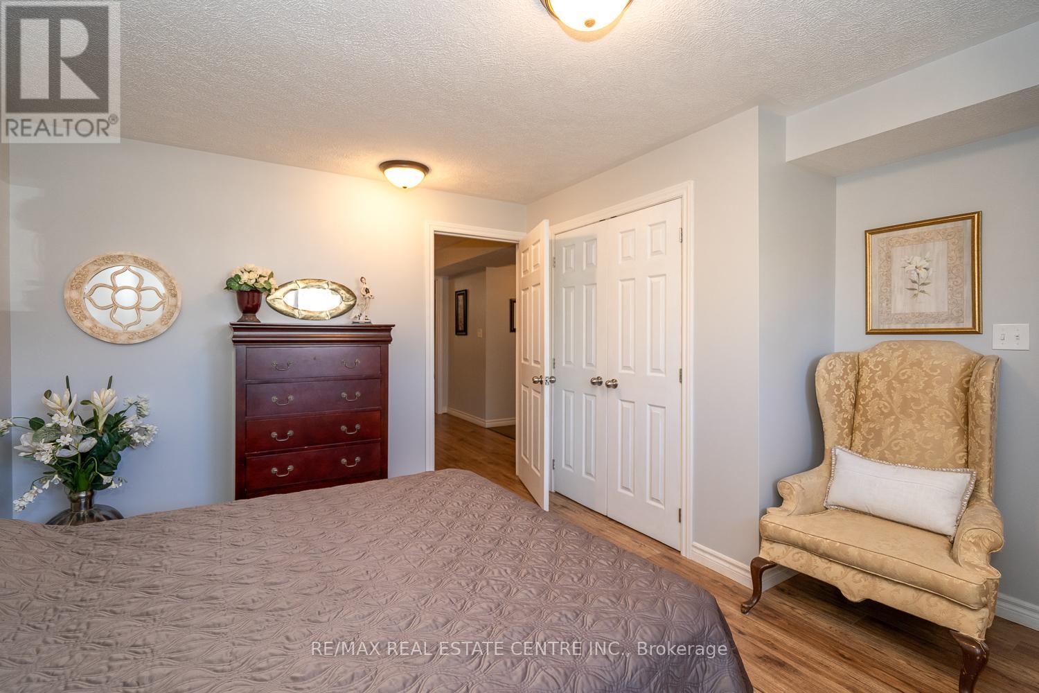405 Minnie Street, North Huron, Ontario  N0G 2W0 - Photo 42 - X12115412