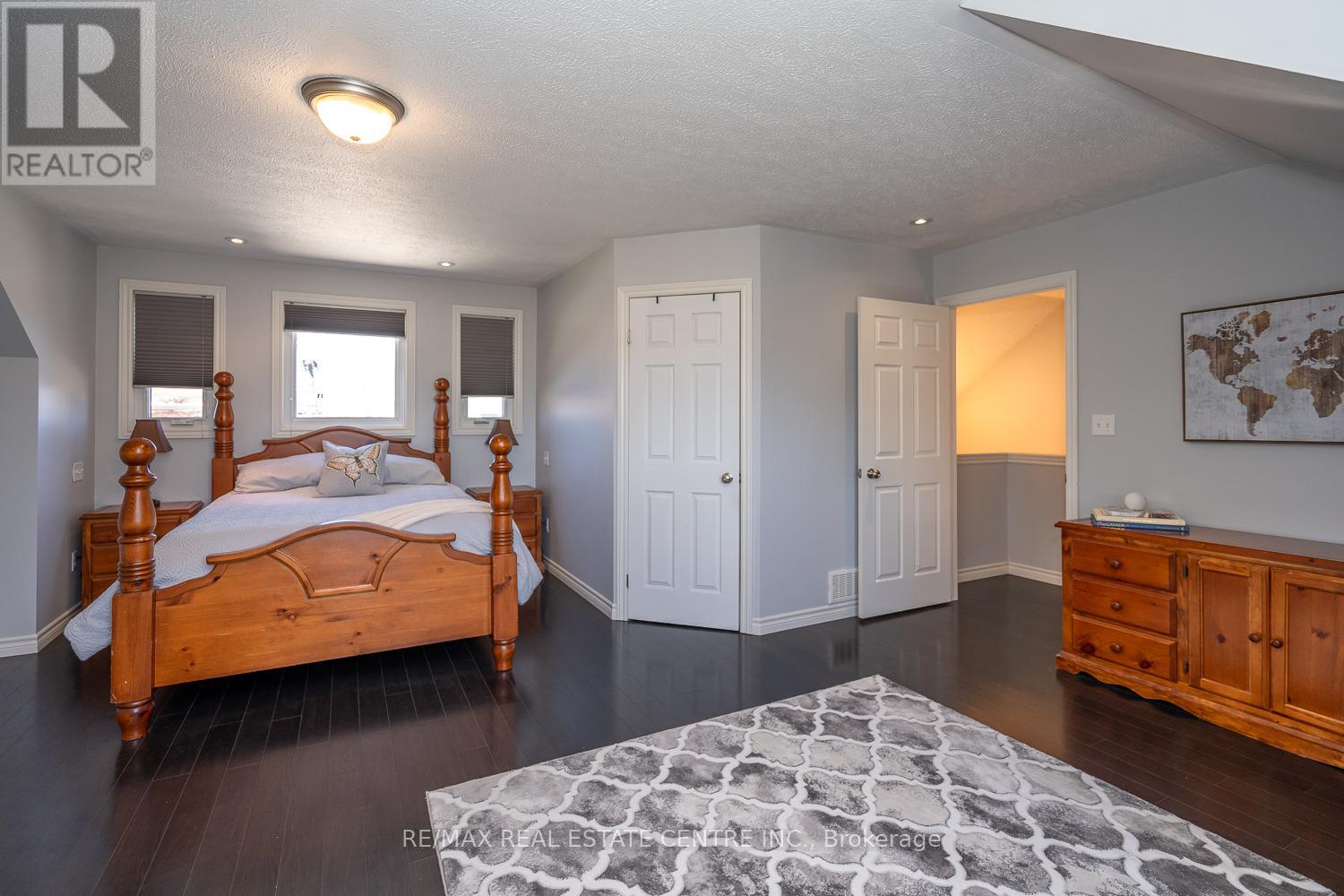 405 Minnie Street, North Huron, Ontario  N0G 2W0 - Photo 21 - X12115412