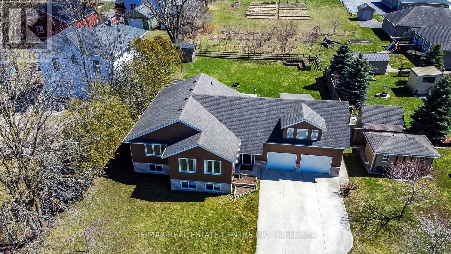 405 Minnie Street, North Huron, Ontario  N0G 2W0 - Photo 50 - X12115412